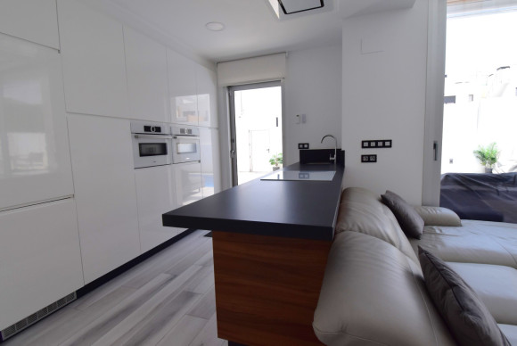 Resale - Detached Villa - Orihuela Costa - Lomas de Cabo Roig