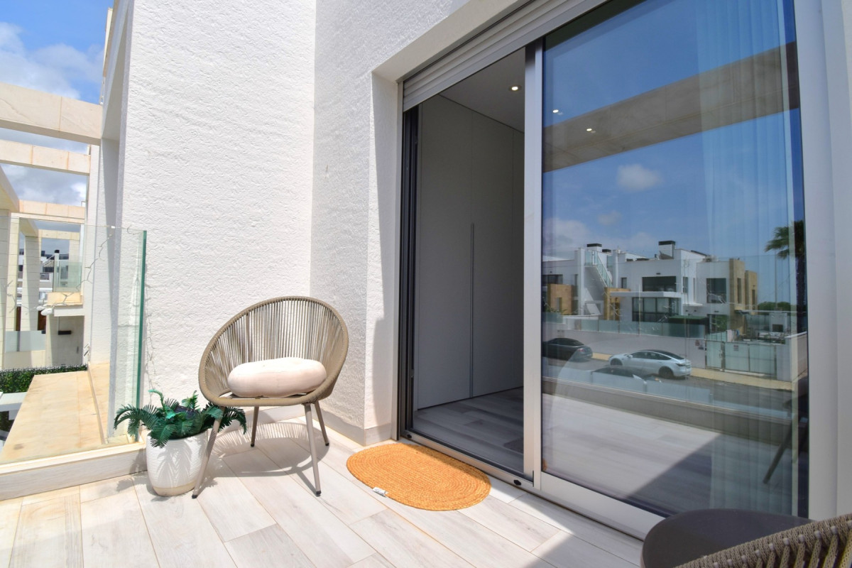 Resale - Detached Villa - Orihuela Costa - Lomas de Cabo Roig