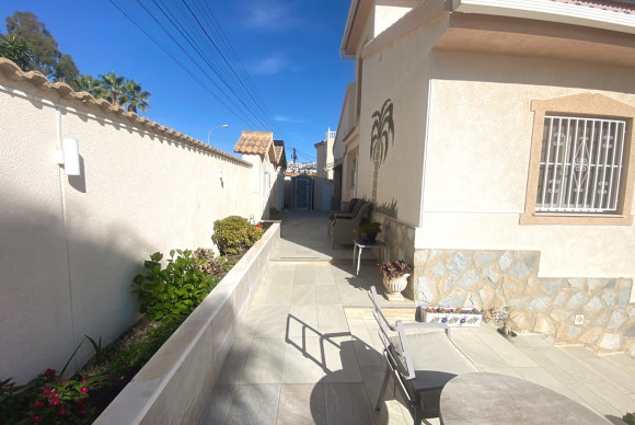 Revente - Detached Villa - Ciudad Quesada - Central Quesada