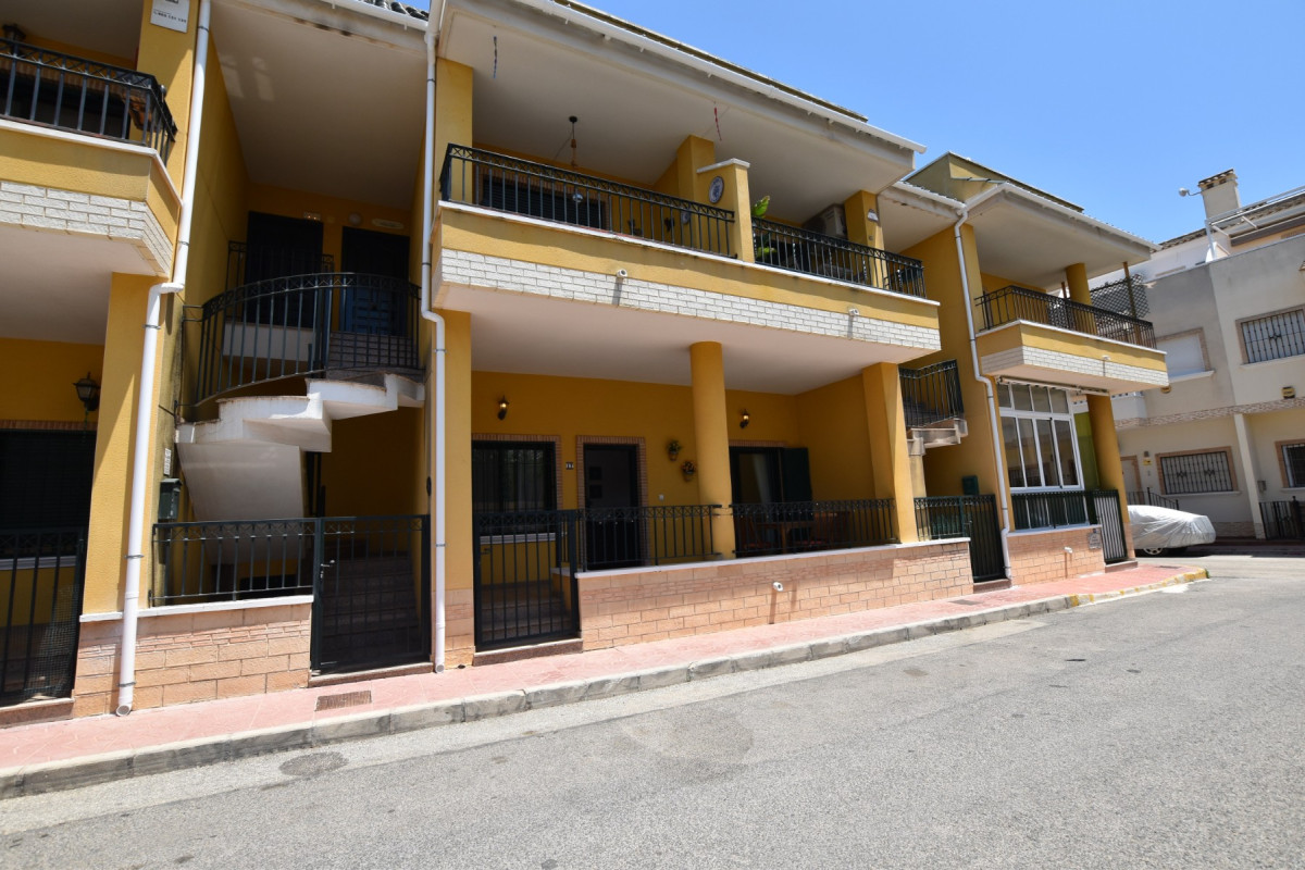 Resale - Apartment  - Daya Vieja - Daya Vieja - Town