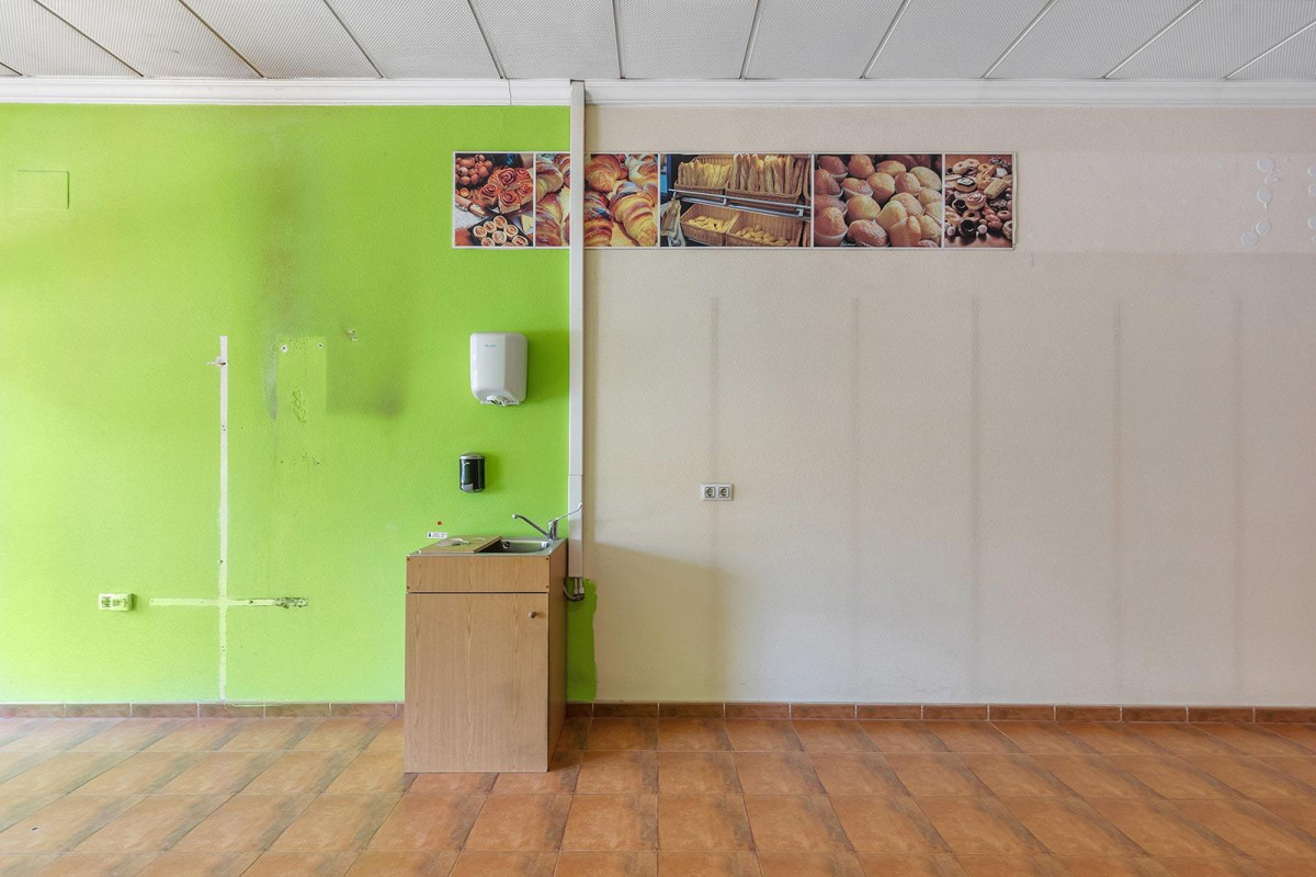 Revente - Commercial for sale - Torrevieja - Centro