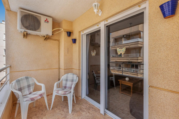 Revente - Flat - Torrevieja - Estacion de autobuses