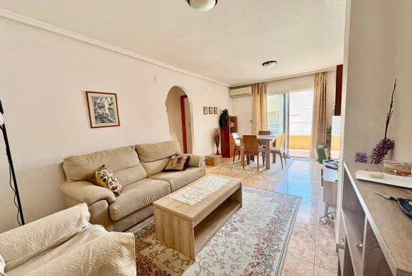 Herverkoop - Appartement  - Torrevieja - Estacion de autobuses