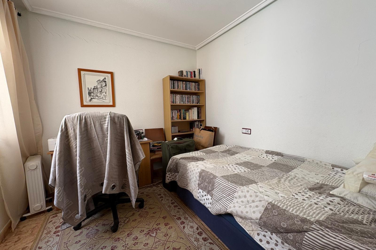 Herverkoop - Appartement  - Torrevieja - Estacion de autobuses
