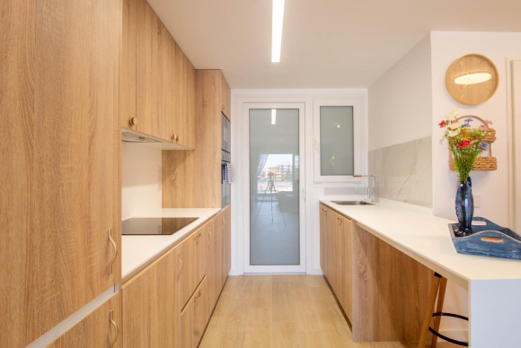Resale - Apartment  - Torrevieja - Punta prima