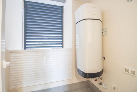 Resale - Apartment  - Torrevieja - Punta prima