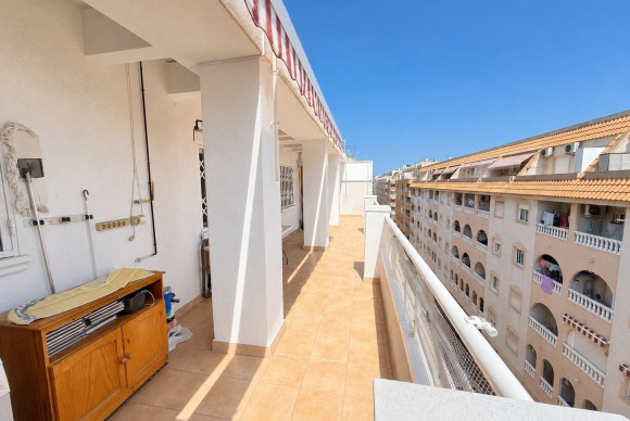 Herverkoop - Appartement  - Torrevieja - Estacion de autobuses