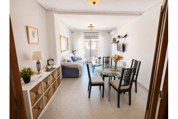 Reventa - Apartamento / piso - San Miguel de Salinas