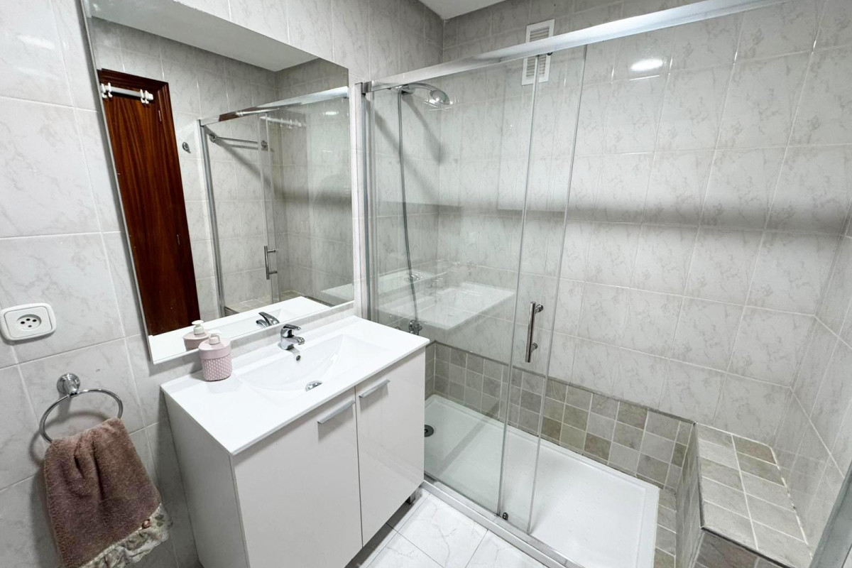 Reventa - Apartamento / piso - San Miguel de Salinas