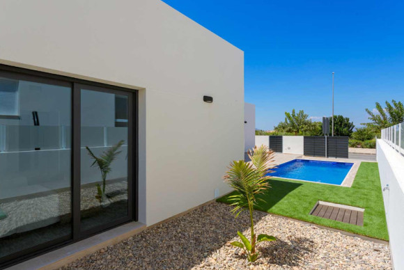 Obra nueva - Villa - Daya Nueva