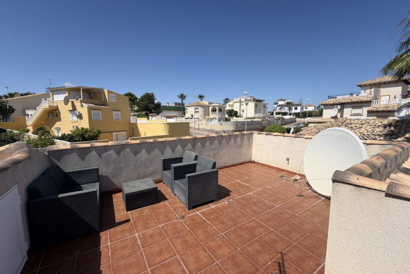 Herverkoop - Vrijstaande Villa - Orihuela Costa - Villamartin