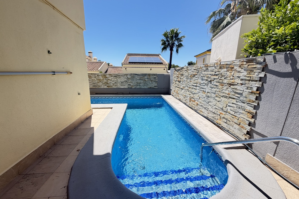 Herverkoop - Vrijstaande Villa - Orihuela Costa - Las Ramblas