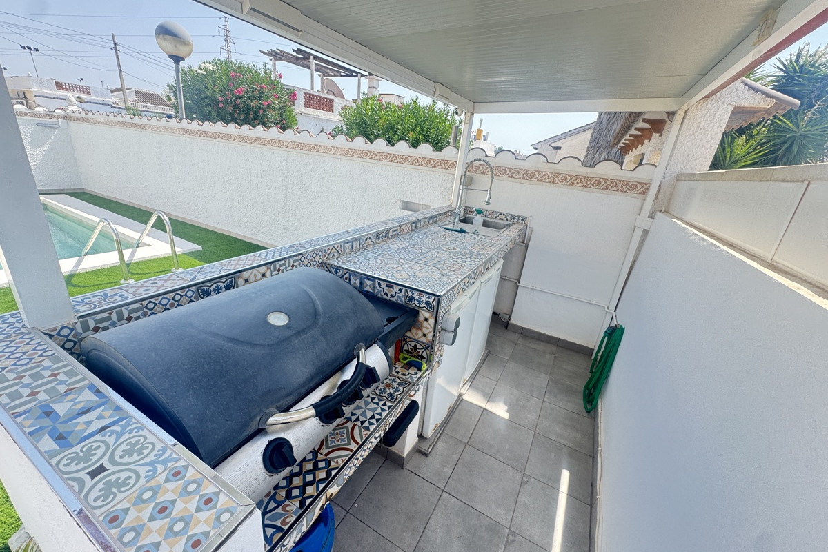 Herverkoop - Vrijstaande Villa - Orihuela Costa - Villamartin