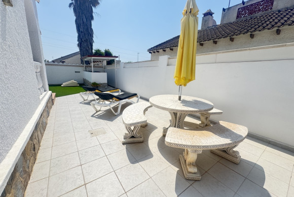 Herverkoop - Vrijstaande Villa - Orihuela Costa - Villamartin