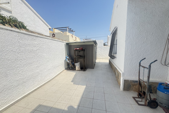 Herverkoop - Vrijstaande Villa - Orihuela Costa - Villamartin