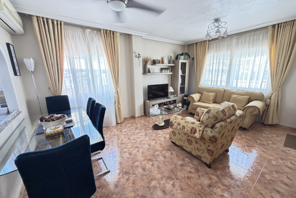 Herverkoop - Quad Woning - Orihuela Costa - La Zenia
