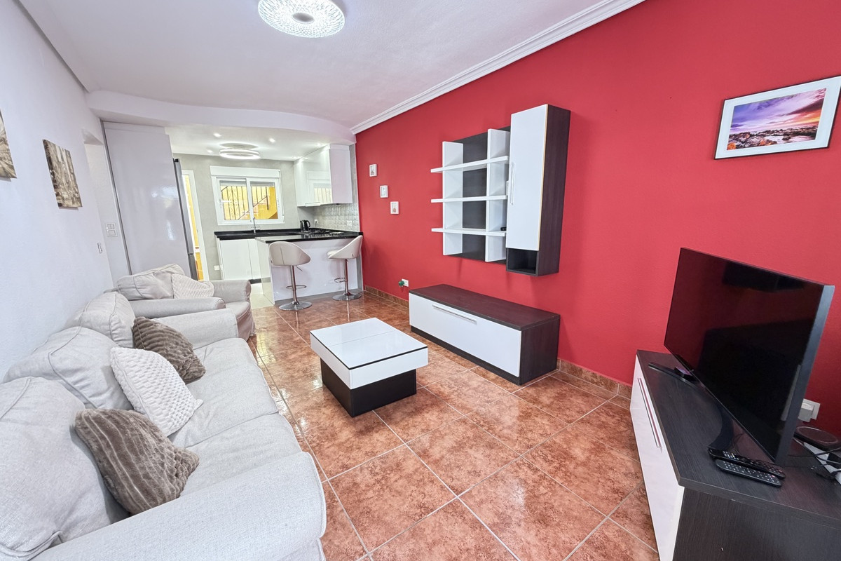 Resale - Bungalow - San Miguel de Salinas - San Miguel - Town