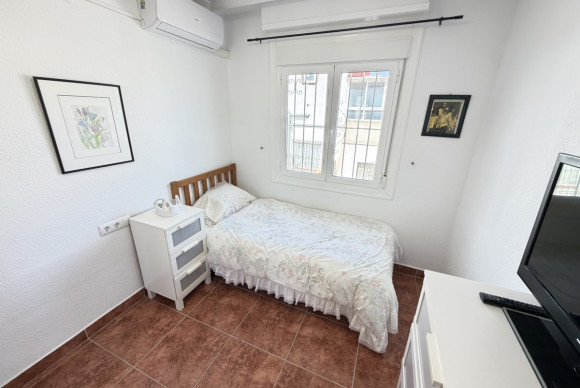 Resale - Bungalow - San Miguel de Salinas - San Miguel - Town