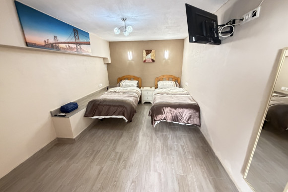 Resale - Bungalow - San Miguel de Salinas - San Miguel - Town