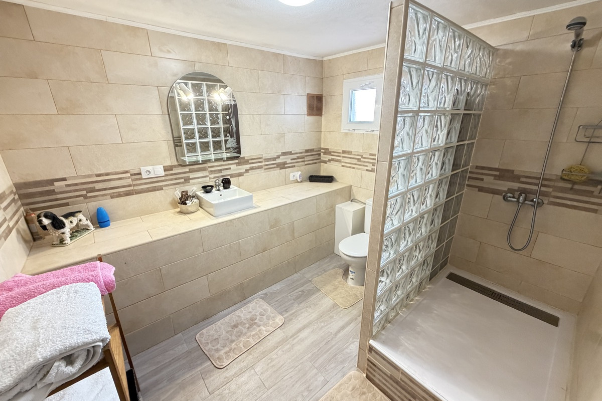 Resale - Bungalow - San Miguel de Salinas - San Miguel - Town