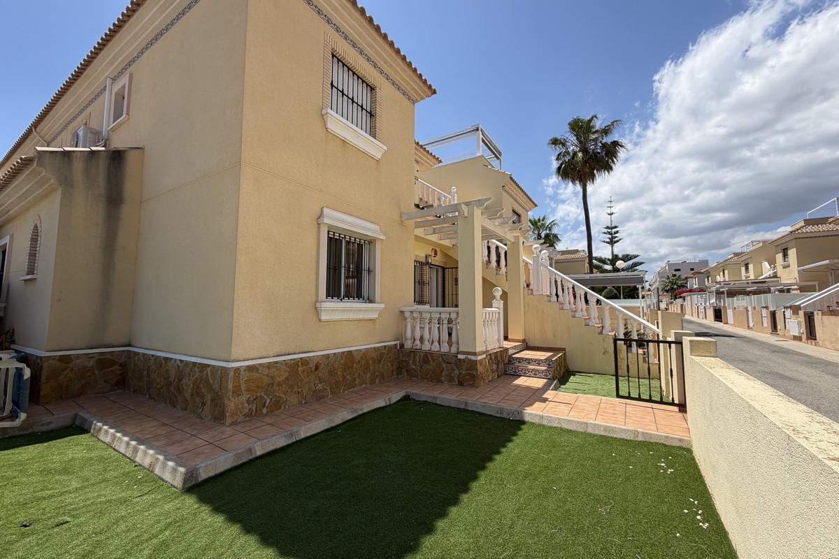 Reventa - Apartamento / piso - Orihuela Costa - Los Dolses