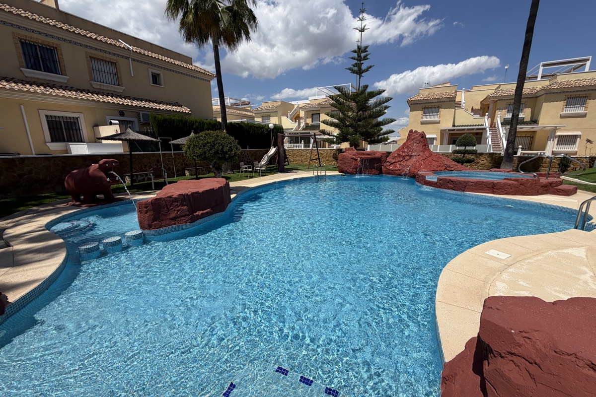 Reventa - Apartamento / piso - Orihuela Costa - Los Dolses