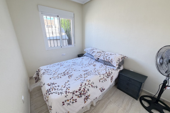 Reventa - Apartamento / piso - Orihuela Costa - Los Dolses