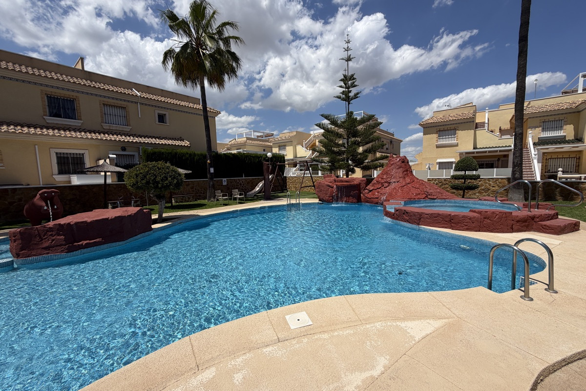 Reventa - Apartamento / piso - Orihuela Costa - Los Dolses