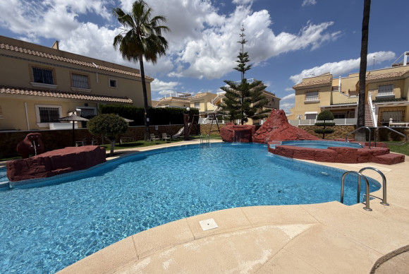 Reventa - Apartamento / piso - Orihuela Costa - Los Dolses