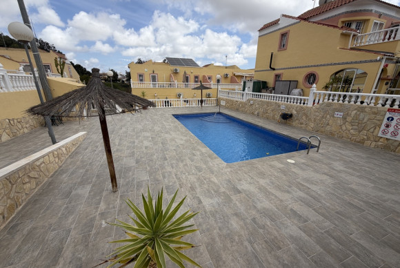 Herverkoop - Woning - Orihuela Costa - Villamartin