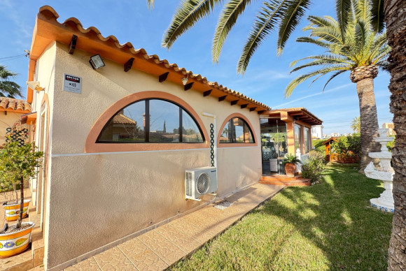 Herverkoop - Vrijstaande Villa - Orihuela Costa - Cabo Roig