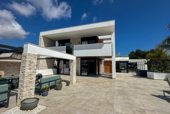 Herverkoop - Vrijstaande Villa - Orihuela Costa - Villamartin
