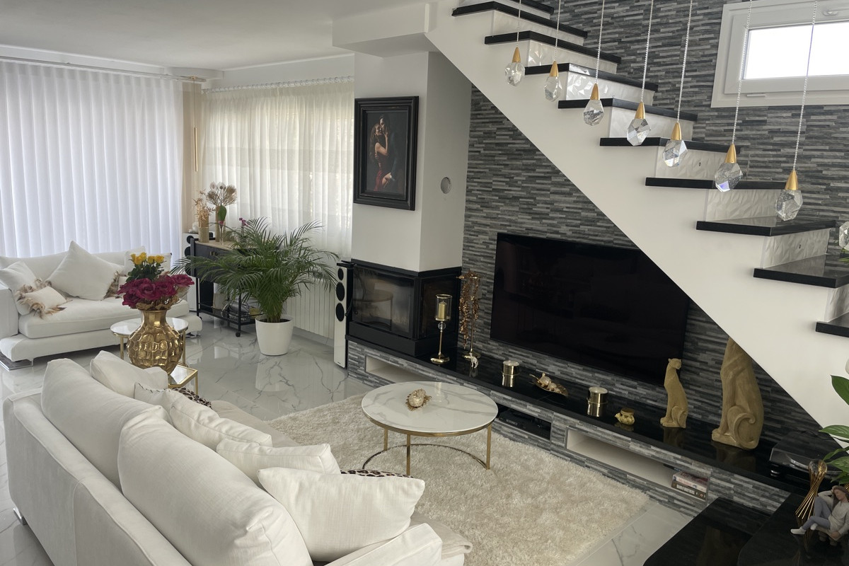 Herverkoop - Vrijstaande Villa - Torrevieja - Los Balcones
