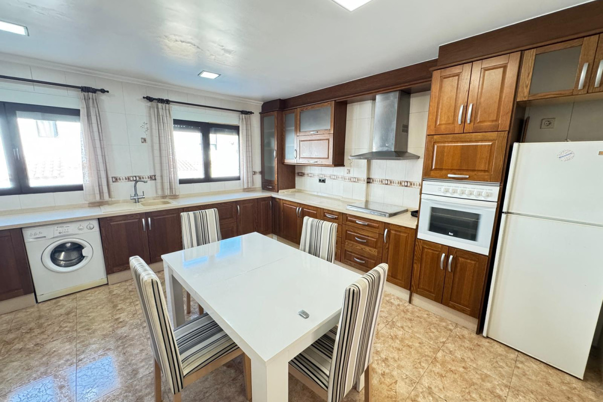 Reventa - Adosado - San Miguel de Salinas - San Miguel - Town