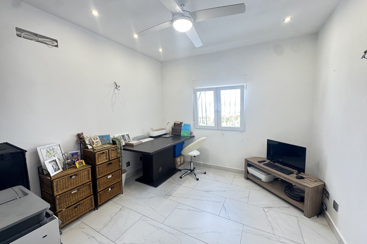 Reventa - Detached Villa - San Miguel de Salinas - Las Comunicaciones