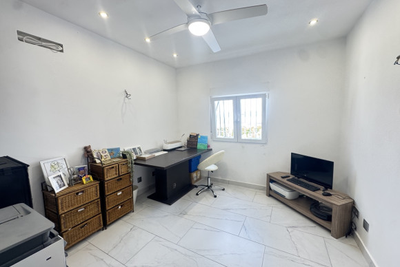 Reventa - Detached Villa - San Miguel de Salinas - Las Comunicaciones