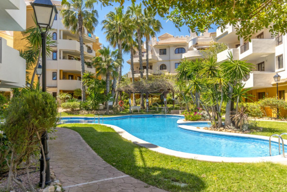 Revente - Appartement - Punta Prima