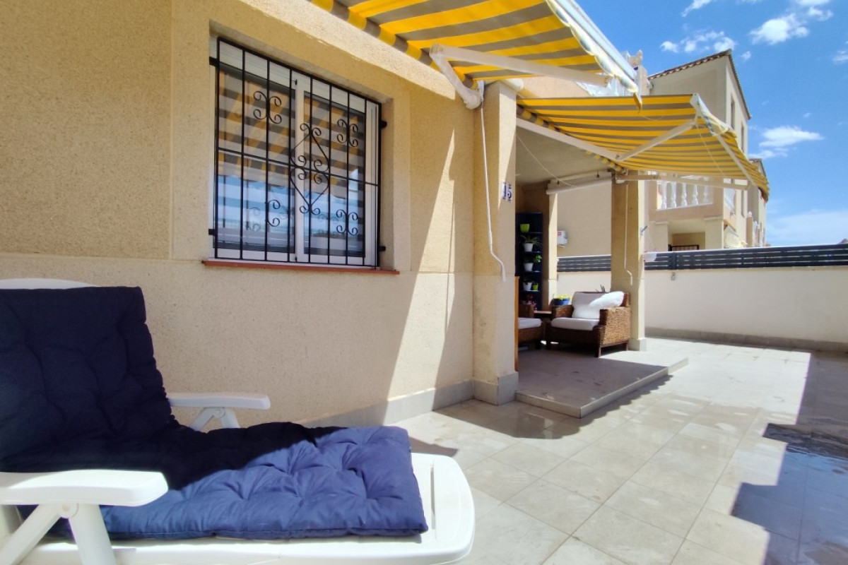 Resale - Garden Apartment - Torrevieja
