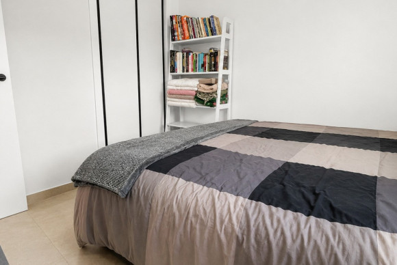 Resale - Apartment  - Guardamar del Segura - El Raso