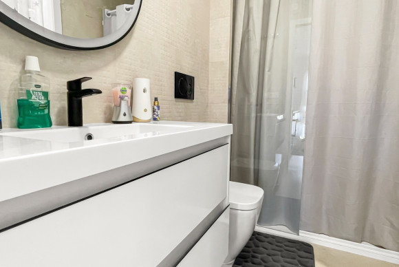 Resale - Apartment  - Guardamar del Segura - El Raso