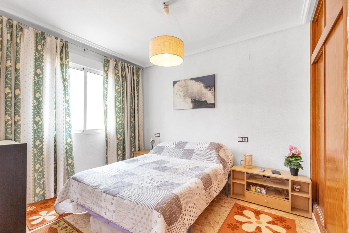 Herverkoop - Appartement  - Torrevieja - Estacion de autobuses