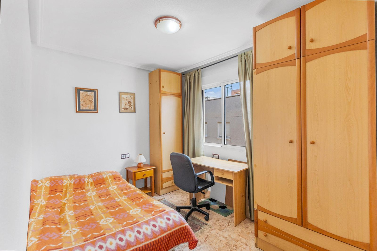 Herverkoop - Appartement  - Torrevieja - Estacion de autobuses