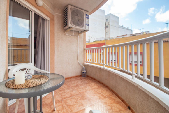 Revente - Appartement - Torrevieja - Centro