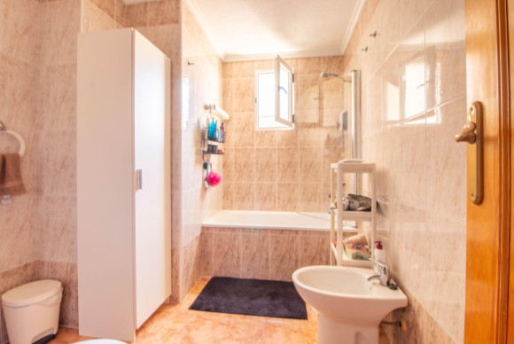 Revente - Appartement - Torrevieja - Centro