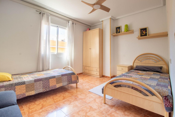 Revente - Appartement - Torrevieja - Centro