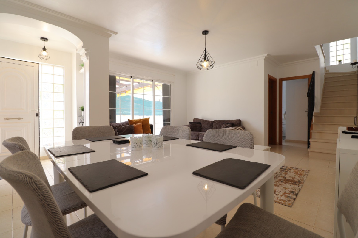 Herverkoop - Half Vrijstaande Woning - Los Montesinos - La Herrada