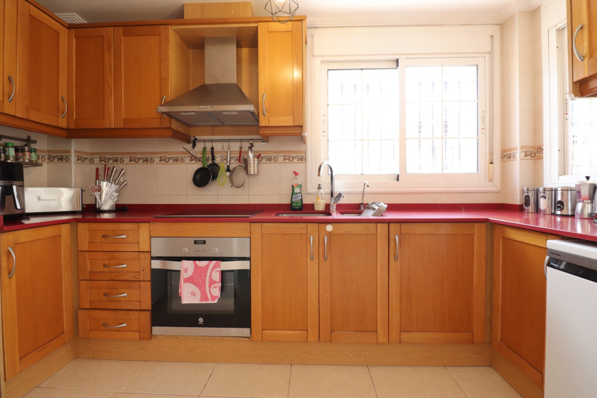 Herverkoop - Half Vrijstaande Woning - Los Montesinos - La Herrada