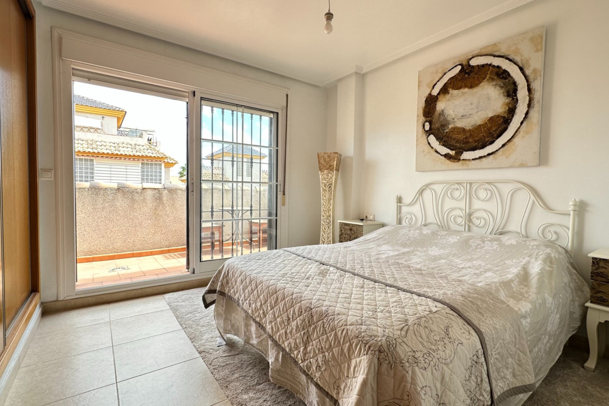 Herverkoop - Half Vrijstaande Woning - Los Montesinos - La Herrada