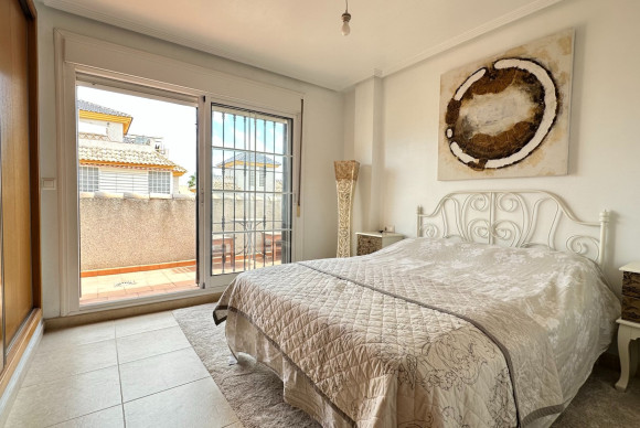 Herverkoop - Half Vrijstaande Woning - Los Montesinos - La Herrada