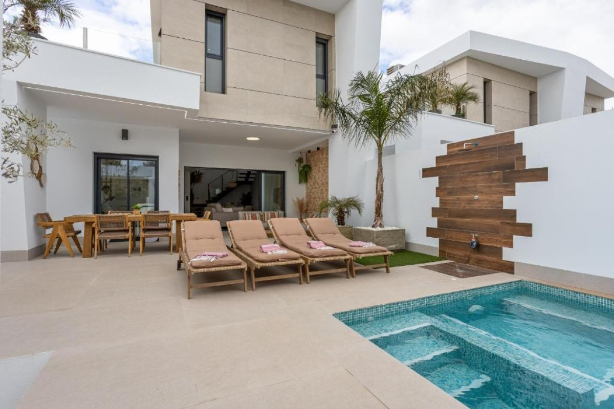 Herverkoop - Vrijstaande Villa - Dolores - Dolores - Town